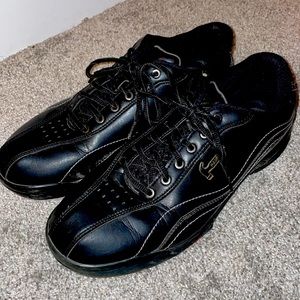 Hammer Bowling Shoes